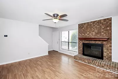 10913 Carmel Crossing Road, Charlotte, NC 28226 - Photo 3