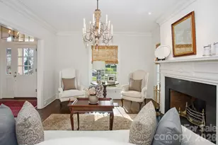 309 Hempstead Pl, Charlotte, NC 28207 - Photo 5