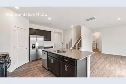 5616 Pamplona Way, Charlotte, NC 28214 - Photo 9