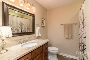 230 Foxwood Dr, Hendersonville, NC 28791 - Photo 17