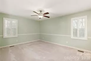 230 Foxwood Dr, Hendersonville, NC 28791 - Photo 19