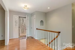 230 Foxwood Dr, Hendersonville, NC 28791 - Photo 3