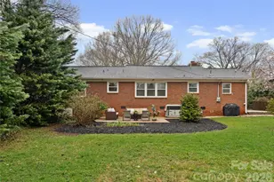 830 Faircrest Dr, Charlotte, NC 28210 - Photo 23