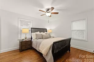 830 Faircrest Dr, Charlotte, NC 28210 - Photo 13