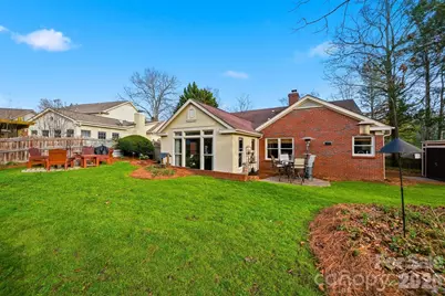 609 Fredricksburg Road, Matthews, NC 28105 - Photo 37