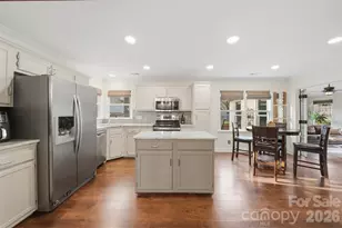 609 Fredricksburg Rd, Matthews, NC 28105 - Photo 15