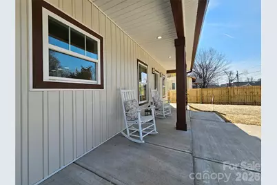 129 Woodlawn Drive, Statesville, NC 28677 - Photo 3