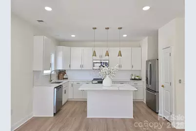 129 Woodlawn Drive, Statesville, NC 28677 - Photo 11