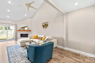 8330 Ramath Dr, Charlotte, NC 28211 - Photo 5