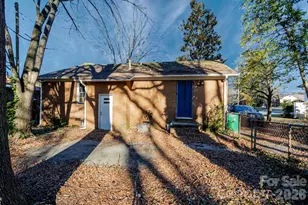 835 Ranch Rd, Charlotte, NC 28208 - Photo 5