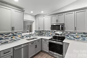 132 Lismark Dr, Mooresville, NC 28117 - Photo 9