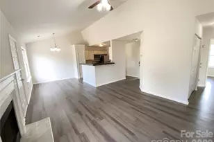 4141 Rosy Mound Ln, Charlotte, NC 28216 - Photo 11