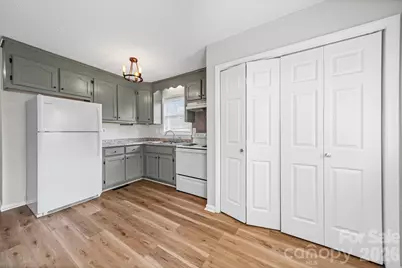 304 Belton Avenue, Mount Holly, NC 28120 - Photo 11