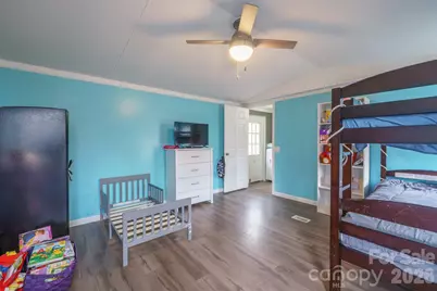 1775 US 70 Highway W, Morganton, NC 28655 - Photo 17