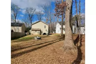 2304 Juniper Dr, Charlotte, NC 28269 - Photo 7