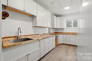 2637 Armstrong Cir, Gastonia, NC 28054 - Photo 7