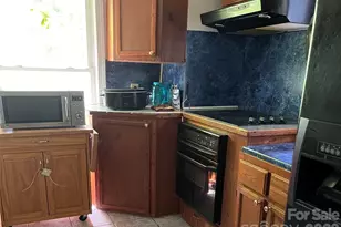 106 Riverview Dr, Asheville, NC 28806 - Photo 1