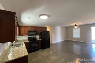 4427 Dillbrook Ln, Denver, NC 28037 - Photo 5