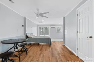 1034 S Orchard Rd, Flat Rock, NC 28731 - Photo 27