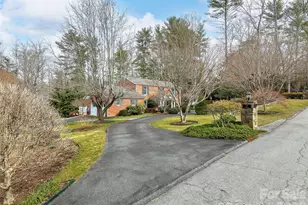 110 Glengary Dr, Flat Rock, NC 28731 - Photo 35