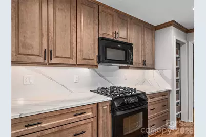 110 Glengary Drive, Flat Rock, NC 28731 - Photo 9