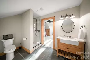 219 Woodlyn Etch Dr, Hendersonville, NC 28792 - Photo 27