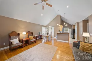 8 Maltese Ln, Weaverville, NC 28787 - Photo 15