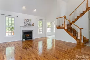 180 Kanuga Forest Dr, Hendersonville, NC 28739 - Photo 9