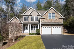 180 Kanuga Forest Dr, Hendersonville, NC 28739 - Photo 1