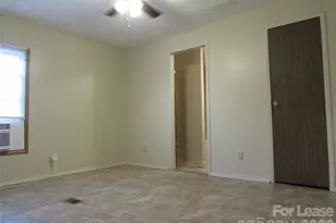 124 Cove View Dr, Mooresville, NC 28117 - Photo 7