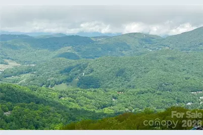 303 Sugar Top Drive #2811, Sugar Mountain, NC 28604 - Photo 3