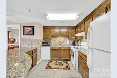 303 Sugar Top Drive #2811, Sugar Mountain, NC 28604 - Photo 7