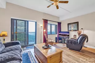 303 Sugar Top Dr, Sugar Mountain, NC 28604 - Photo 5
