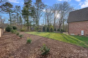 3618 Hennessy Pl, Charlotte, NC 28210 - Photo 29