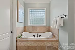 3618 Hennessy Pl, Charlotte, NC 28210 - Photo 21