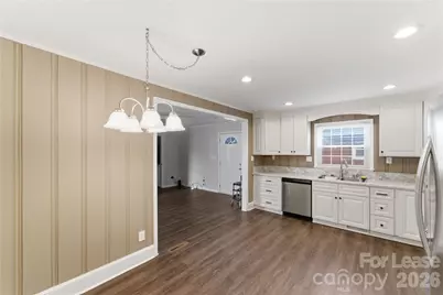 4000 Fieldcrest Road, Charlotte, NC 28217 - Photo 9