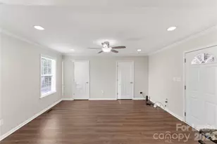 4000 Fieldcrest Rd, Charlotte, NC 28217 - Photo 13