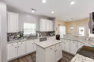 2536 Sandy Ridge Ln, Matthews, NC 28105 - Photo 11