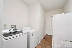 39 Beaumont Dr, Hendersonville, NC 28739 - Photo 29