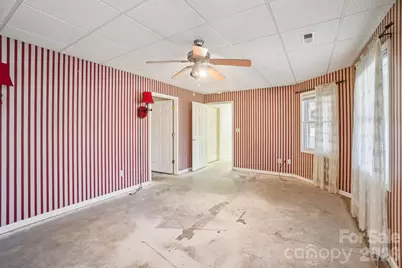 39 Beaumont Drive, Hendersonville, NC 28739 - Photo 31