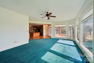 39 Beaumont Dr, Hendersonville, NC 28739 - Photo 7