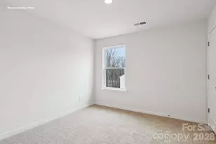 1126 Foxberry Ln, Maiden, NC 28650 - Photo 19