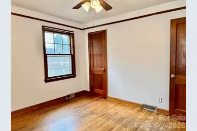 29 Evergreen Avenue, Asheville, NC 28806 - Photo 11