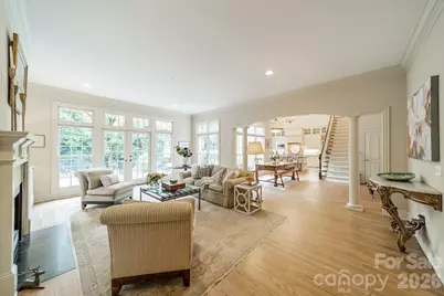 2516 Selwyn Avenue, Charlotte, NC 28209 - Photo 9