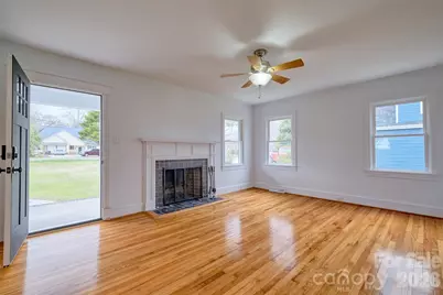 804 Congress Street N, York, SC 29745 - Photo 3