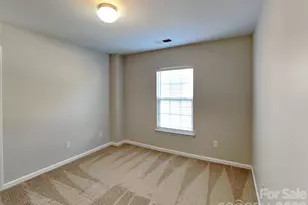 3721 Amber Meadows Dr, Charlotte, NC 28269 - Photo 15