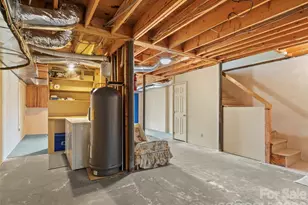 125 Townhouse Dr, Burnsville, NC 28714 - Photo 27