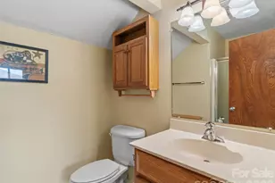 125 Townhouse Dr, Burnsville, NC 28714 - Photo 25