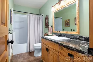 105 Avondale Heights Rd, Asheville, NC 28803 - Photo 33