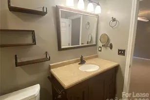 4005 Brandie Glen Rd, Charlotte, NC 28269 - Photo 13